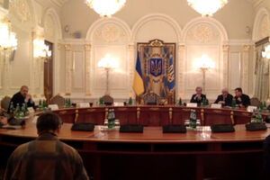 Комиссия продолжит работу в понедельник