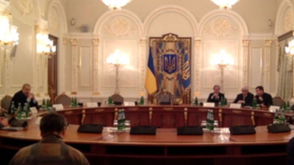 Комиссия продолжит работу в понедельник