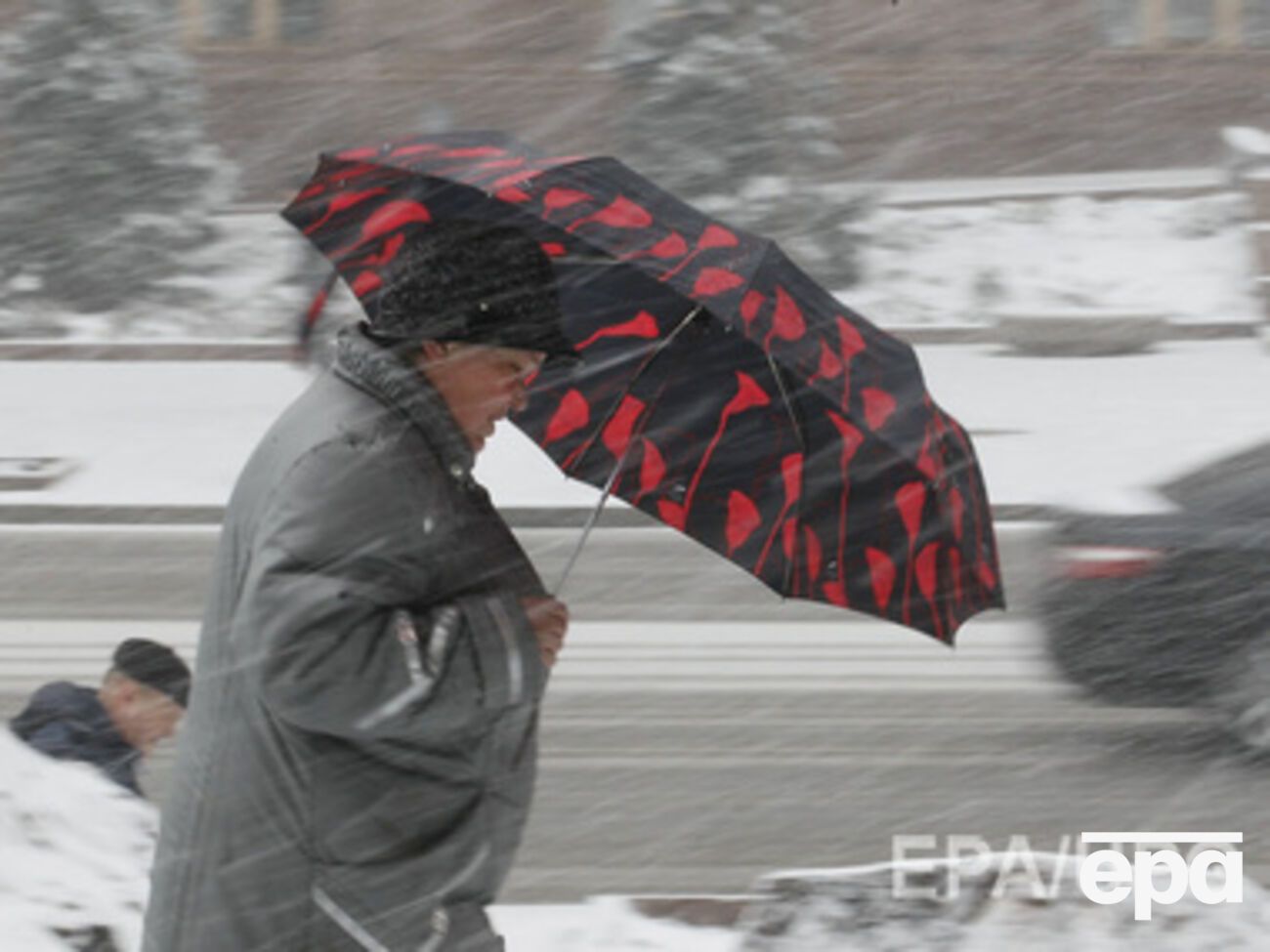 Штормовое предупреждение объявлено из-за сильного ветра