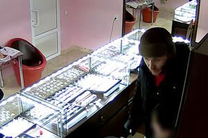 Милиция разыскивает преступников