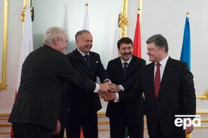 Петр Порошенко с чешским, словацким и венгерским коллегами