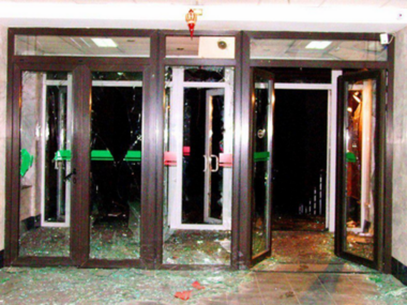 Снаряды попали в заводоуправление Авдеевского коксохима