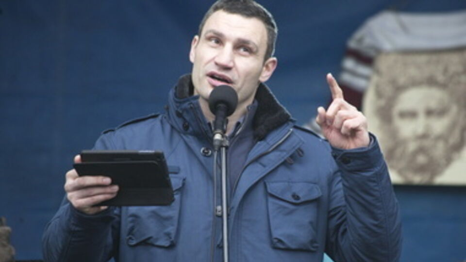 Не стоит опасаться зеленой воды, заявил Кличко