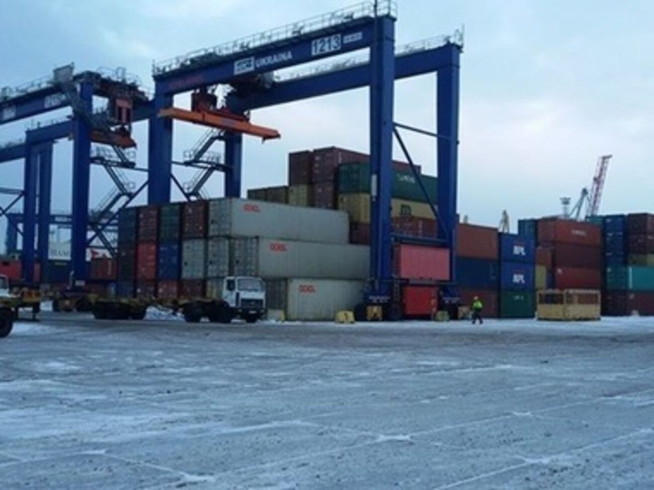 Груз из Канады до сих пор не могут оформить