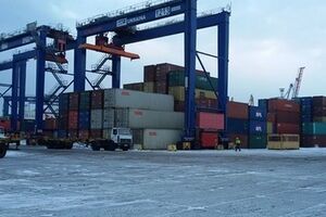 Груз из Канады до сих пор не могут оформить