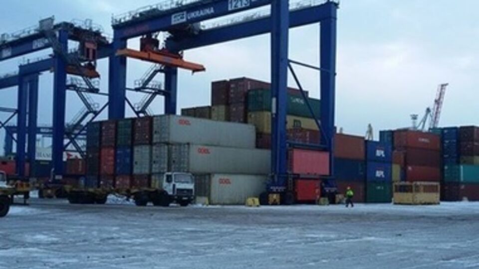 Груз из Канады до сих пор не могут оформить