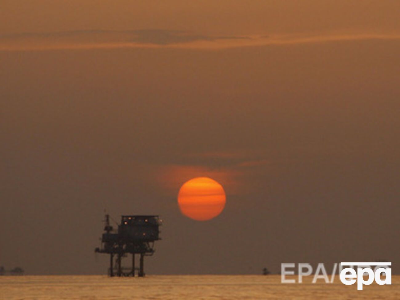 Цены на нефть обновляют минимумы