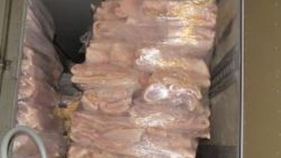 Сало вернули в Украину