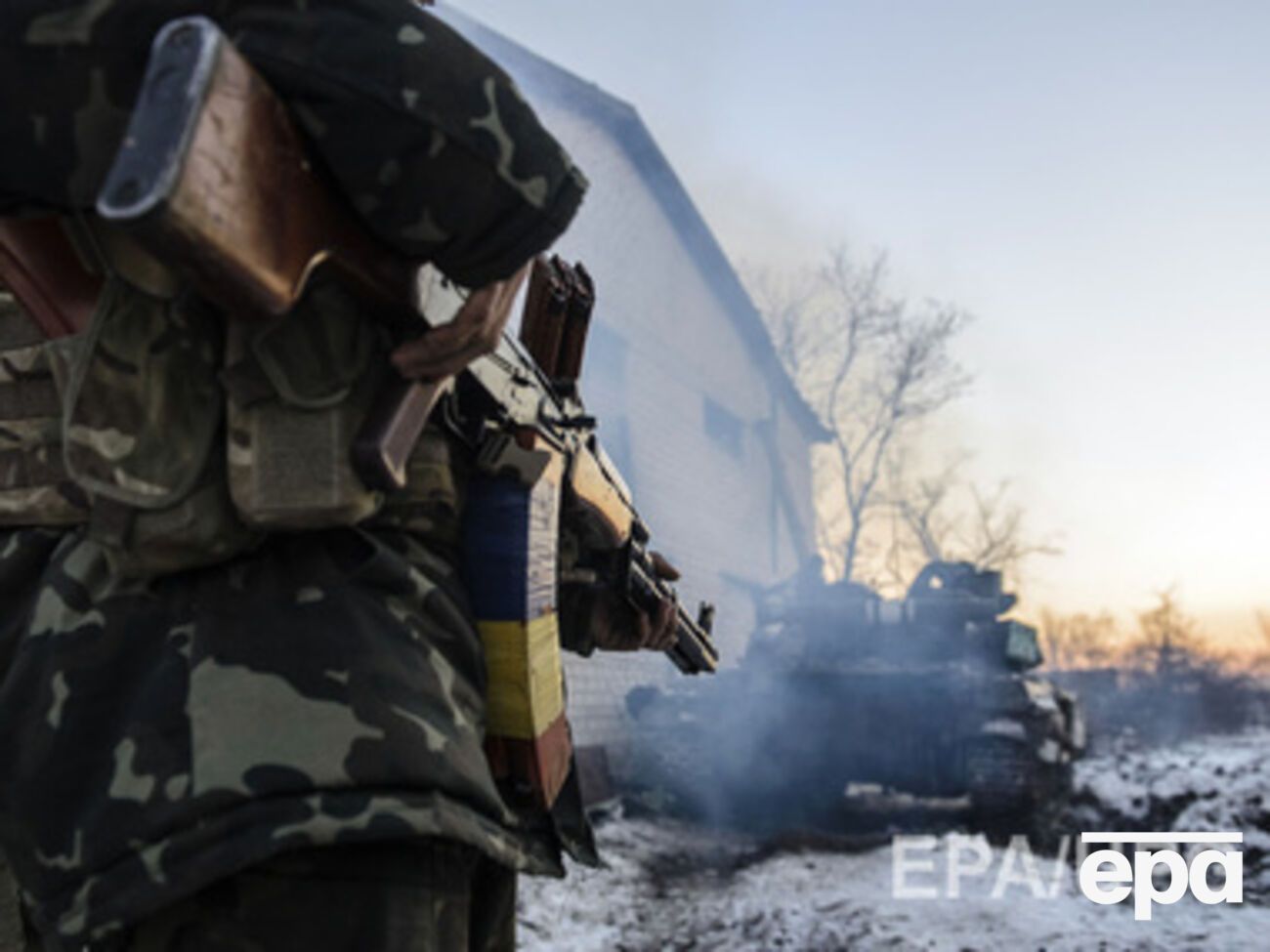 Украинские военные заявили, что покидать аэропорт не будут