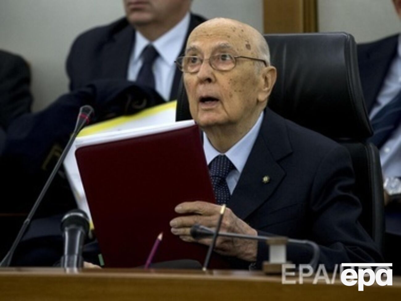 Джорджо Наполитано объяснил свою отставку преклонным возрастом