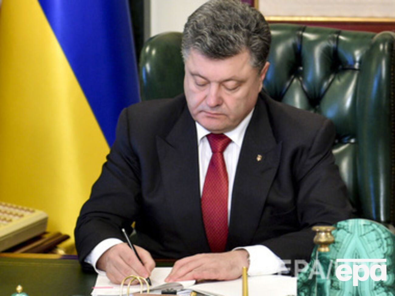 Порошенко подписал указ о назначении представителя Украины в исполнительном совете ЮНЕСКО