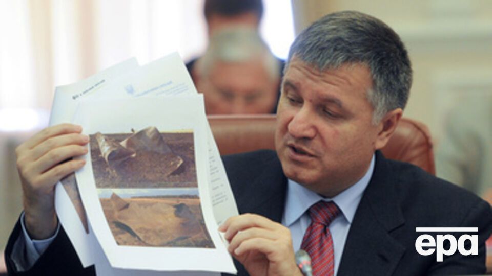 Аваков: 102 сотрудника ГАИ, которые составляли протоколы и фальсифицировали нарушения участников Майдана, остались без работы