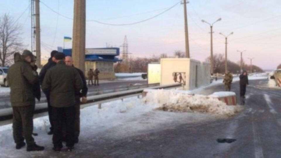 Движение по трассе Донецк --- Мариуполь восстановлено