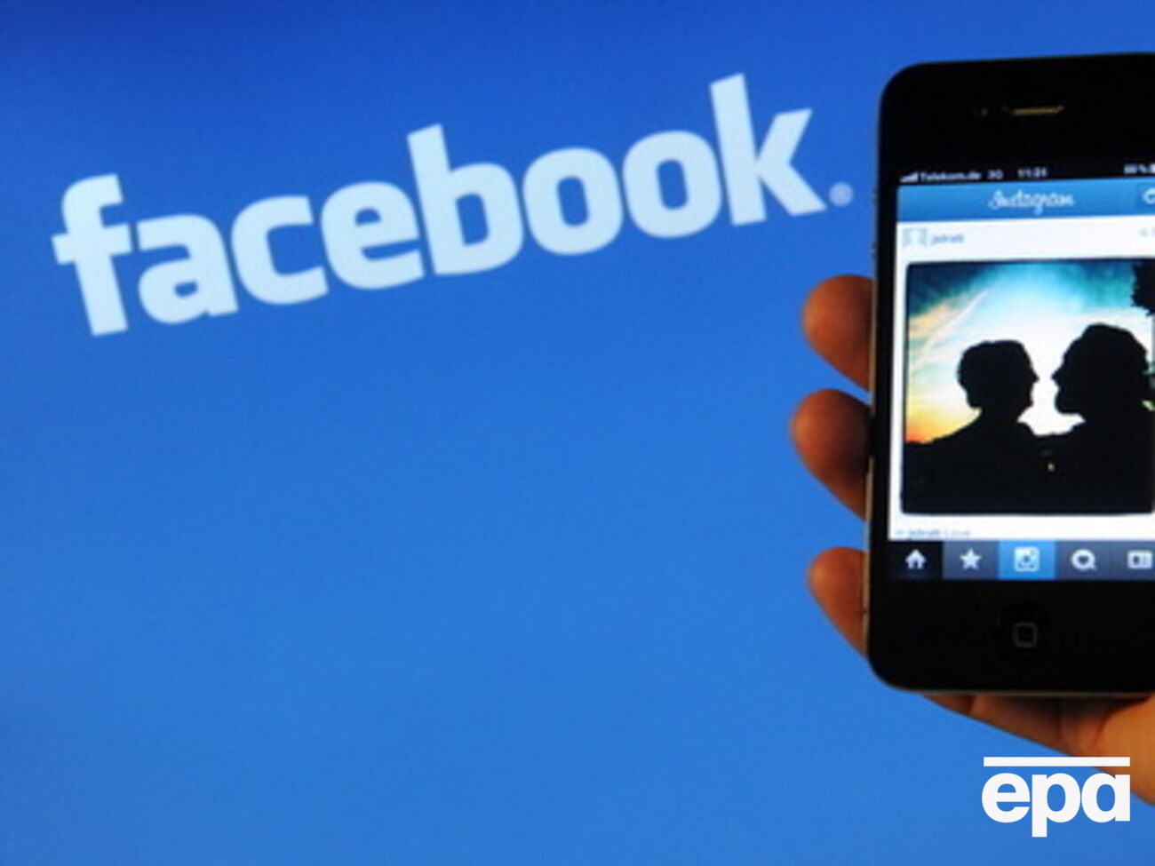 Facebook поможет искать пропавших детей