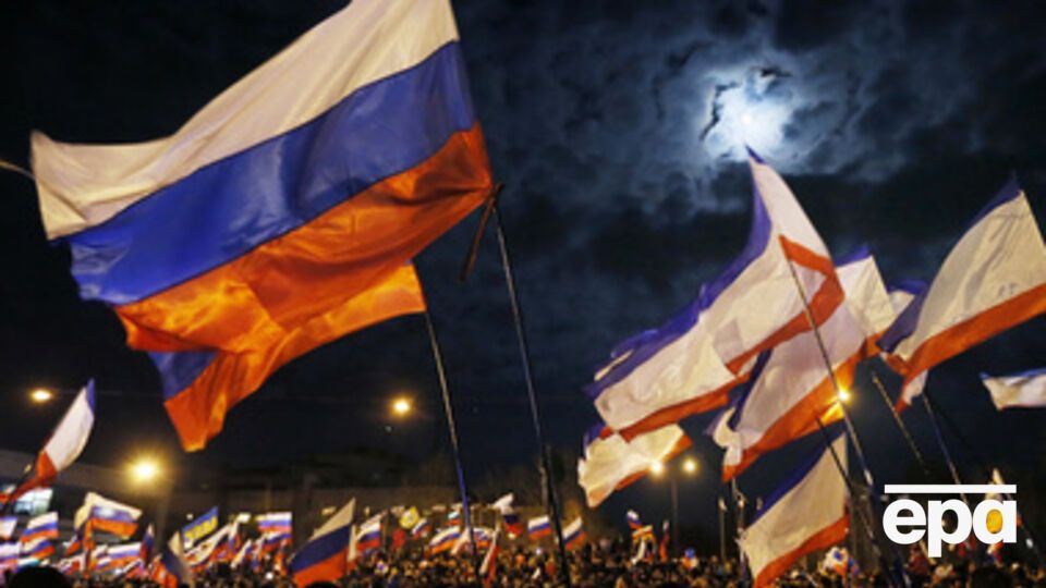 "Газпром-медиа" прекратил ретрансляцию своих каналов в Крыму