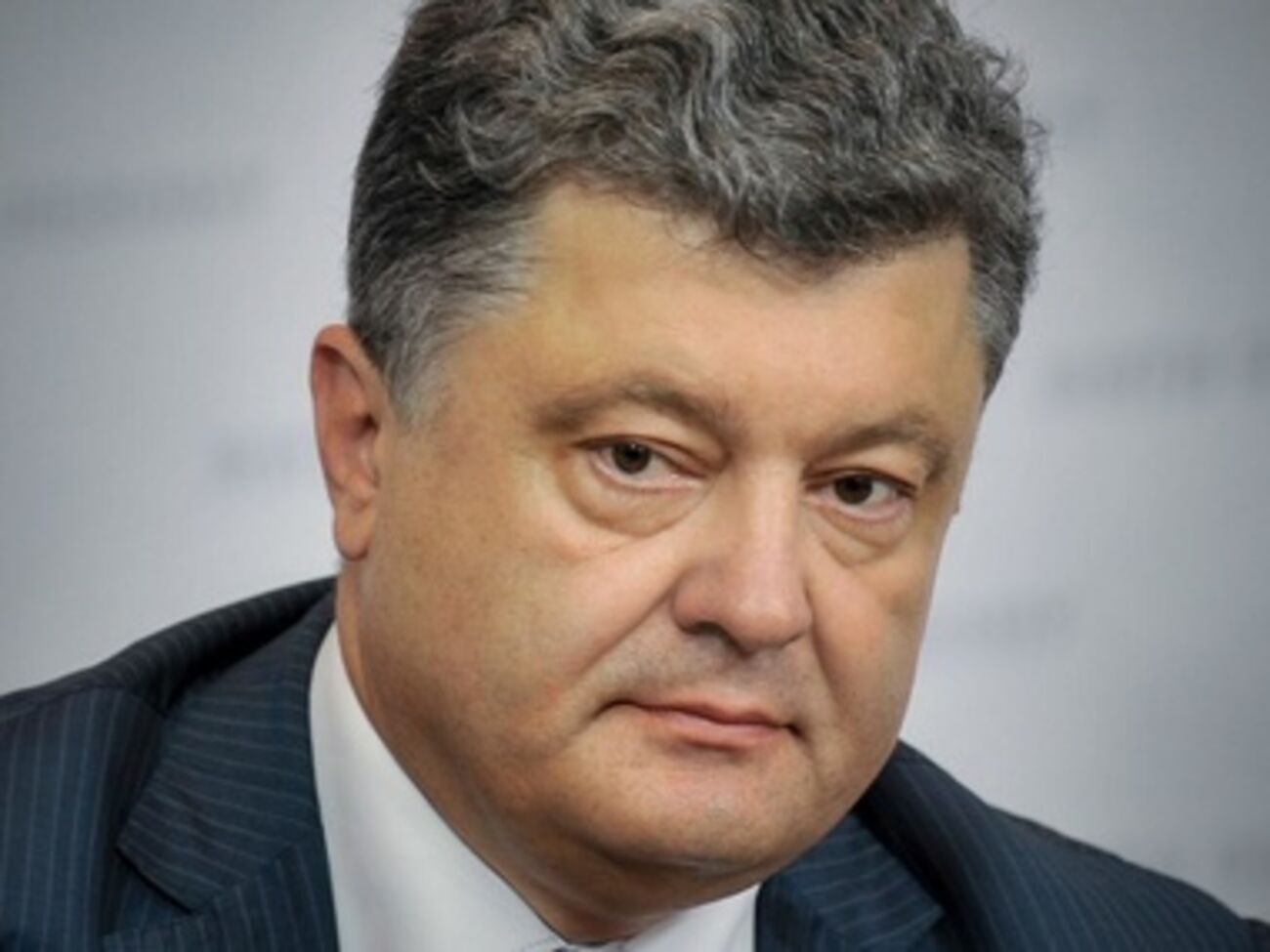 Петр Порошенко внес в Раду указ о мобилизации