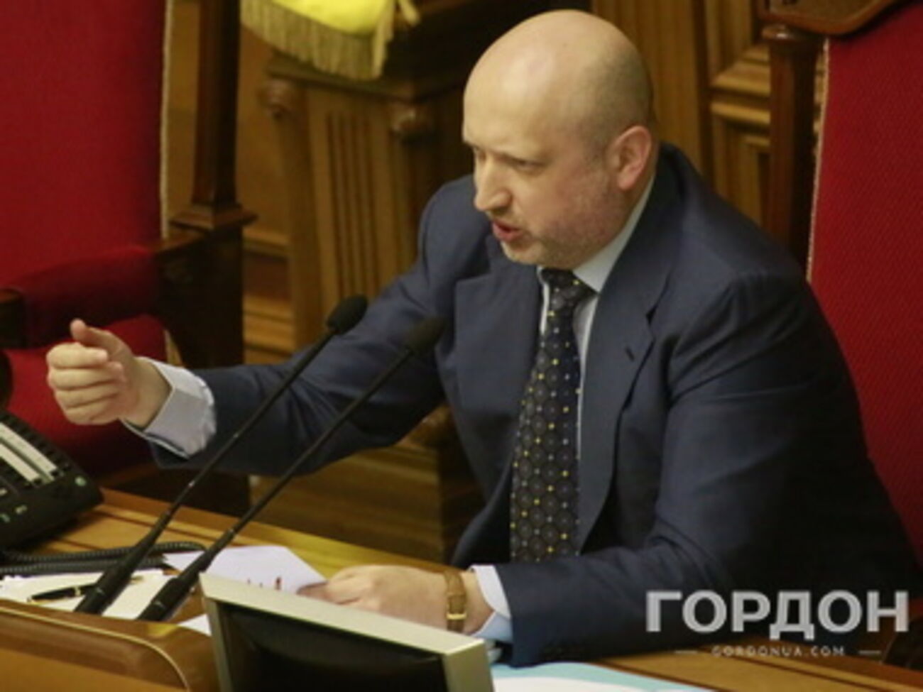 Турчинов рассказал о возможном развитии ситуации на Донбассе