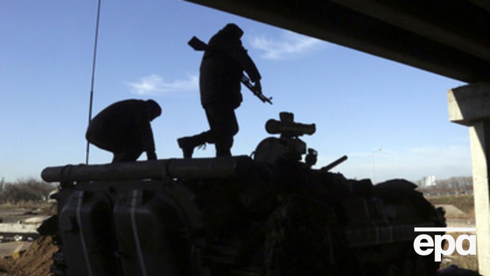 По данным украинской стороны, обстановка в зоне проведения АТО остается "крайне неспокойной"