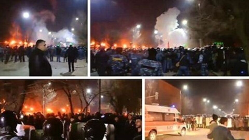 Манифестанты забросали консульство камнями, полиция применила спецсредства