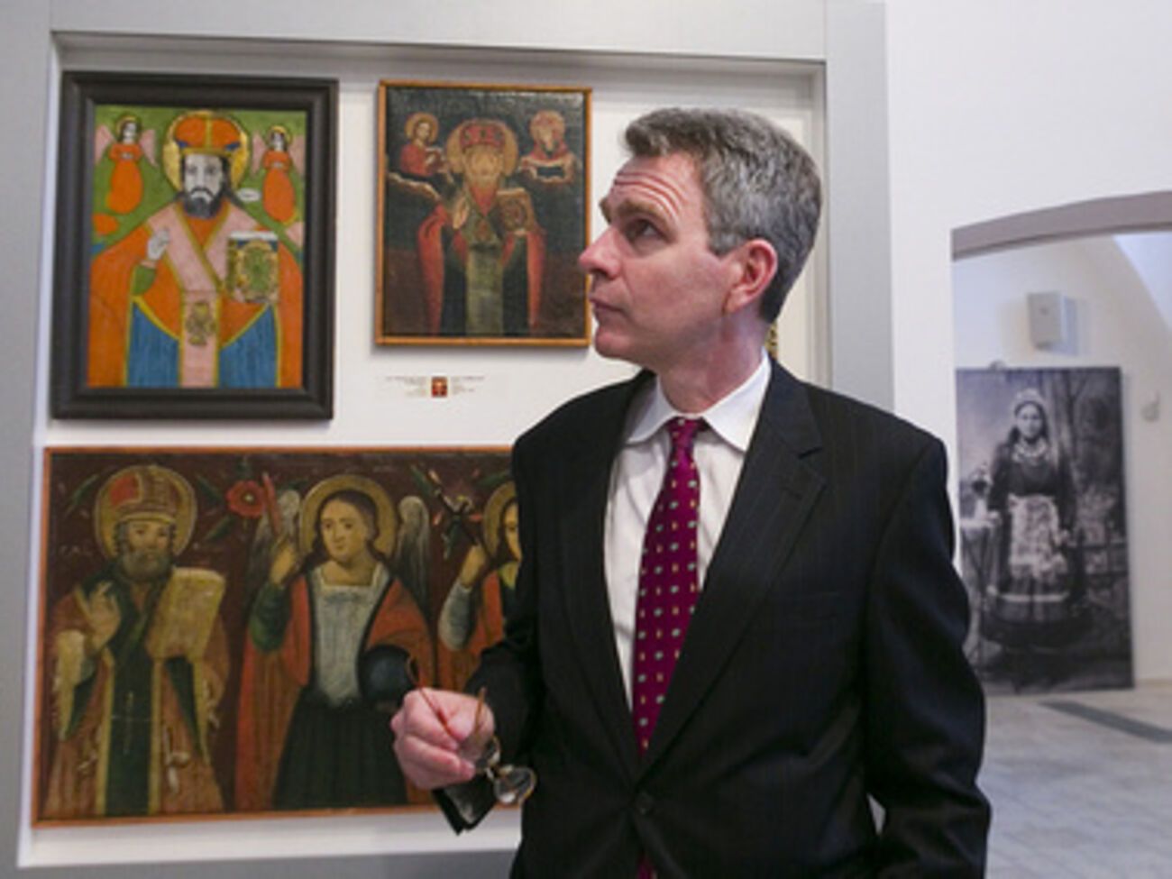 Пайетт осудил атаки на донецкий аэропорт