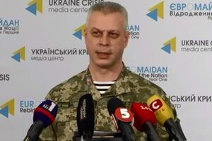 Лысенко: Боевики ведут плотный огонь по позициям военных