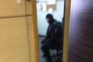 У сотрудников ФБК изъяли всю технику, включая личные ноутбуки