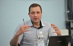 Badrak believes that the Donetsk airport has become a symbol of Ukrainian resistance