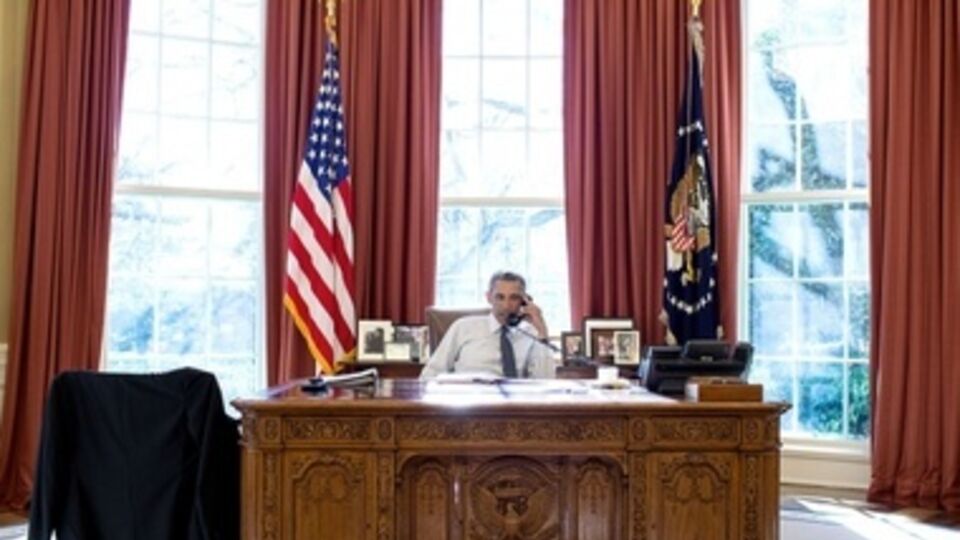 Обама считает, что санкции необходимо сохранить