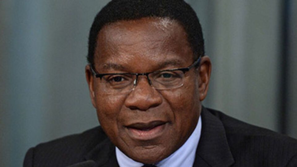 Министр иностранных дел и международного сотрудничества Республики Танзании Бернард Камиллиус Мембе