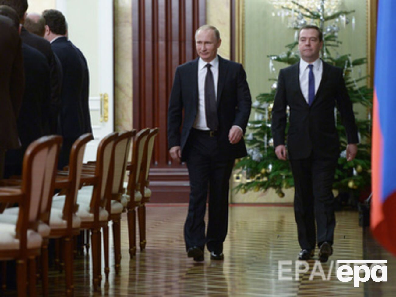 Чем занято руководство России? Преступно-безответственно --- ничем, считает Слава Рабинович