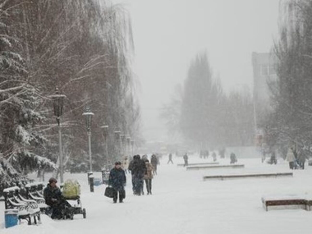 Рабочий макет скульптурной композиции из глины уже разработан