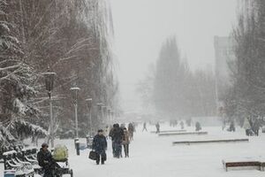 Рабочий макет скульптурной композиции из глины уже разработан