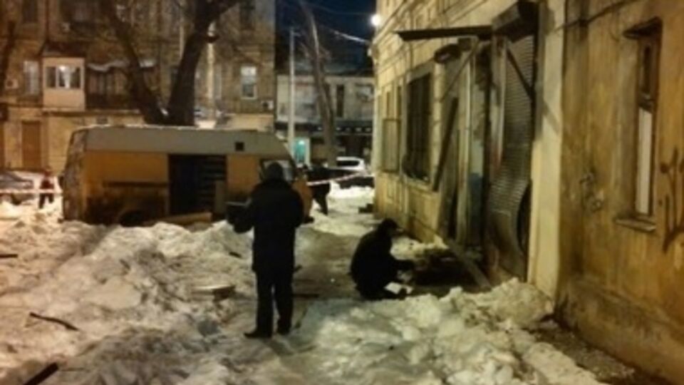 У офиса волонтеров в Одессе сработало взрывное устройство