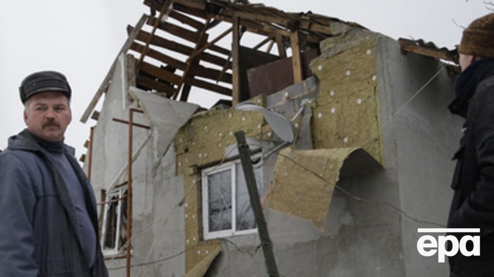 Боевики обстреливают мирных жителей