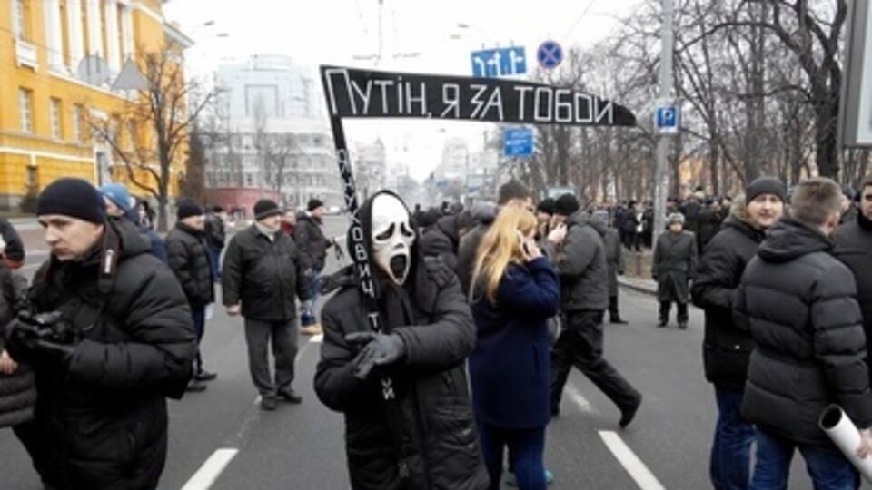 Марш мира в Киеве собрал более семи тысяч человек