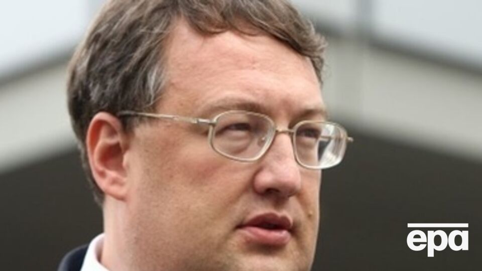 Геращенко: Задержанные были вооруженны огнестрельным оружием и гранатами