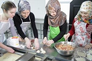 Военным приготовили мясные блюда