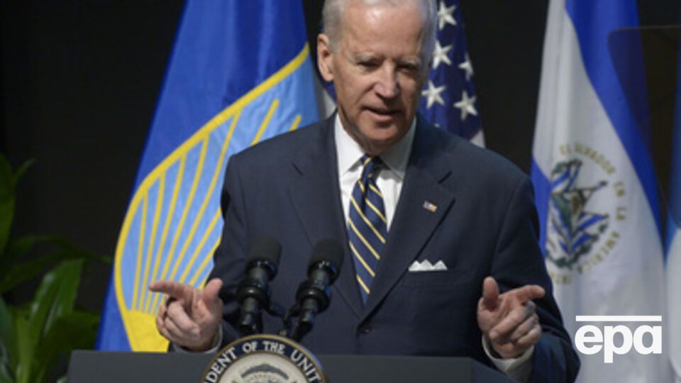 В момент стрельбы Байдена не было в доме, заявили в Секретной службе