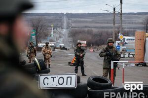 Перекрывать выезд и въезд в зону АТО не нужно, считает Кихтенко