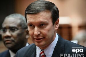 Мерфи призывает США начать поставки оборонительного вооружения в Украину