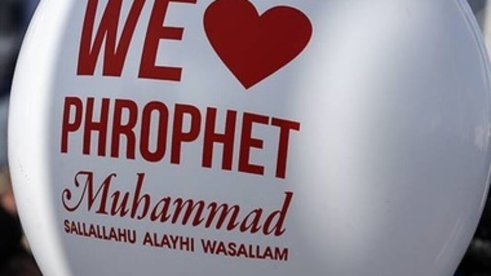 В Грозном протестовали против карикатур на пророка Мухаммеда