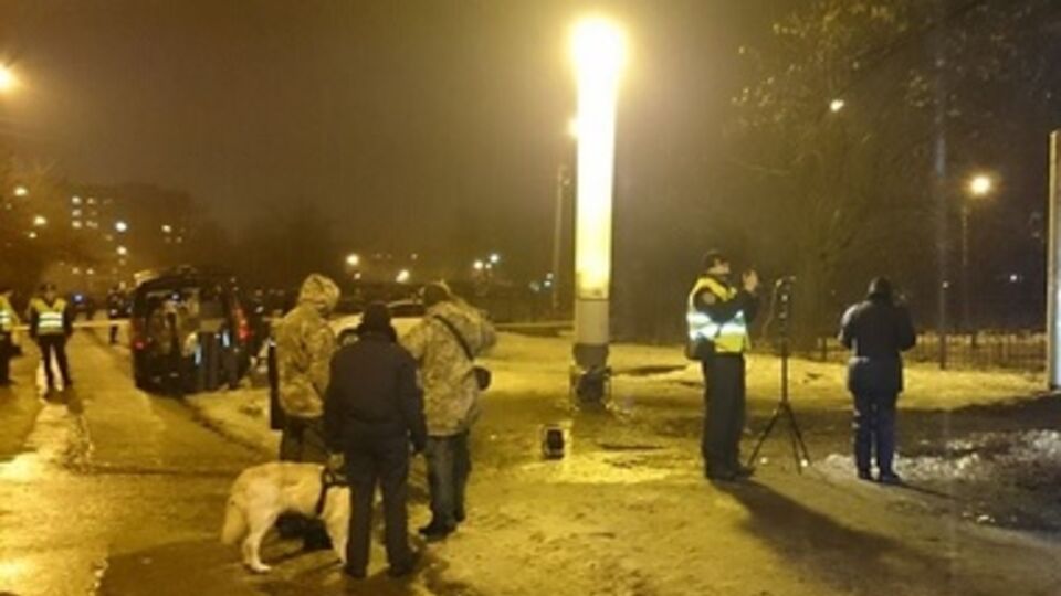 В результате взрыва пострадали 13 человек