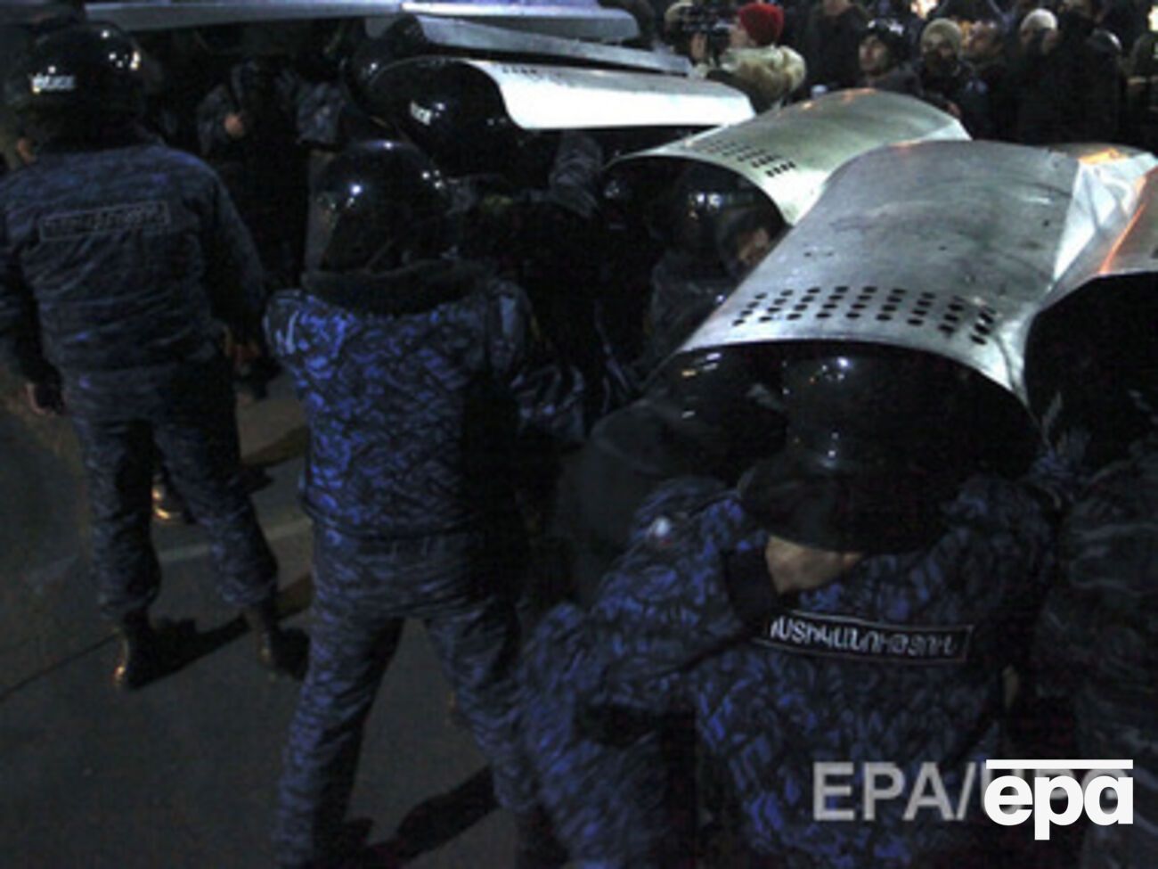 В Гюмри ввели дополнительные войска