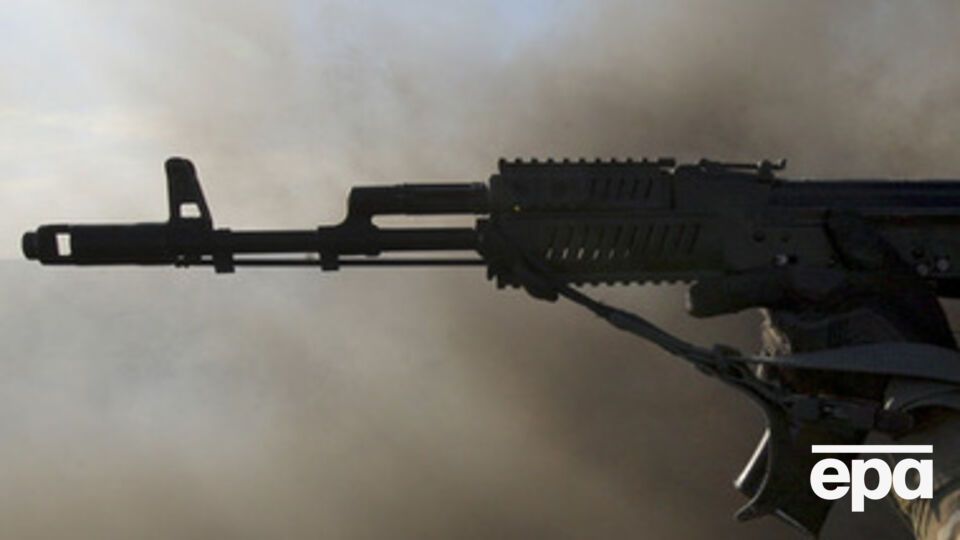 В "ополчение" принимают несовершеннолетних