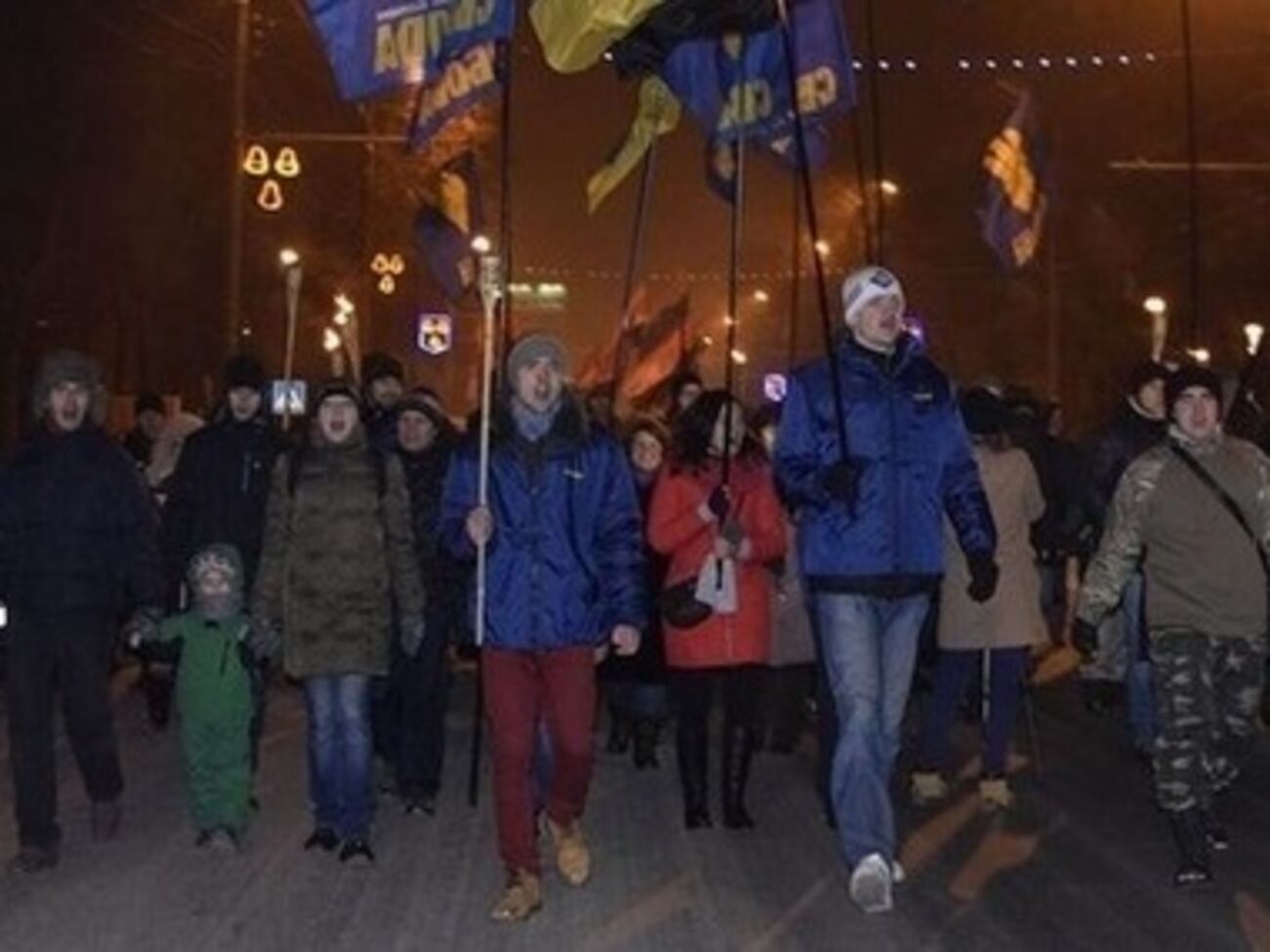 Милиционеры пообещали протестующим, что проверят информацию об избиении представителя ПС