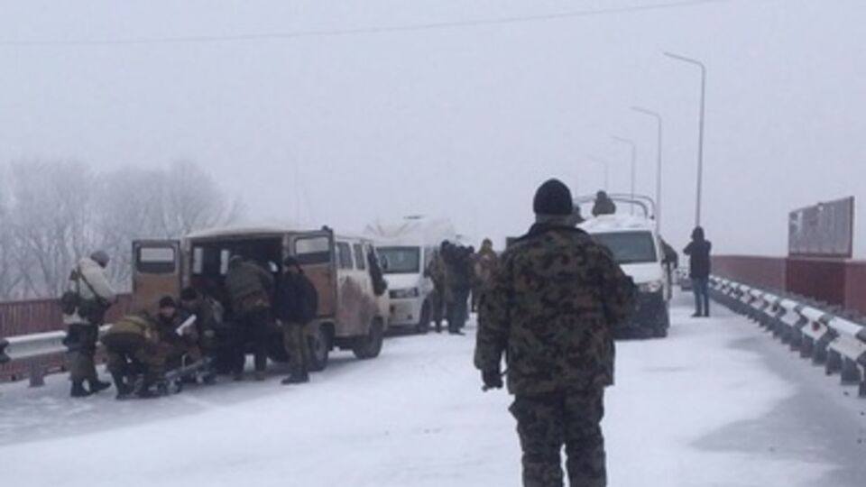У одного из освобожденных военных были обморожены ноги