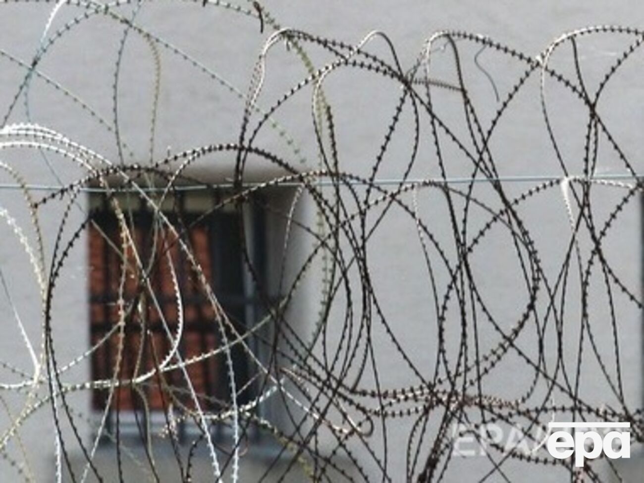 Российские СИЗО заполнены более чем на 90%