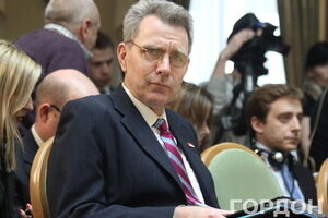 Джеффри Пайетт: Обострение конфликта на Донбассе спровоцировано Россией