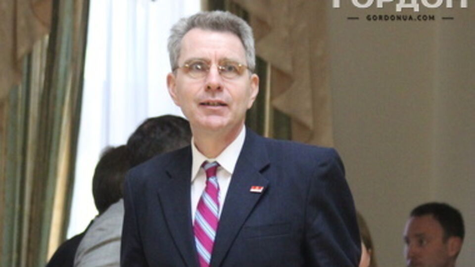 Джеффри Пайетт сообщил, что США помогут Украине реформировать сферу обороноспособности