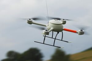 Аппарат был замечен сотрудниками полиции на высоте примерно 30 метров